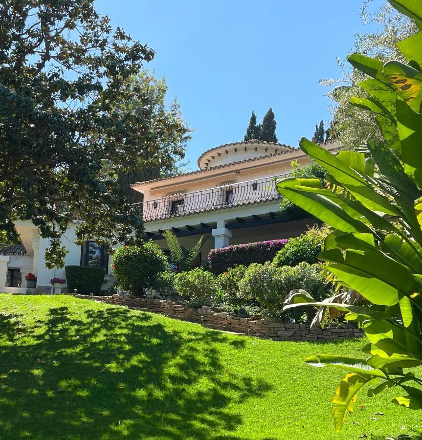 Villa Dos Palomas On The Golden Mile In Marbella Buitenkant foto